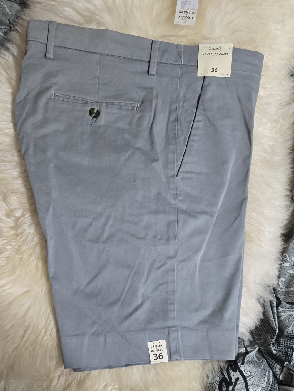 Crosbt& Howard Light Grey Shorts